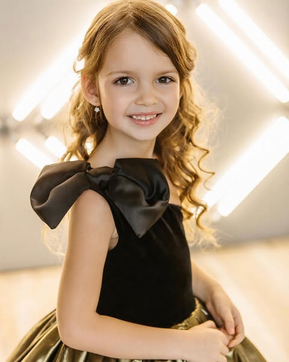 Yeni Siyah ve Altın Rengi Sate - Toddler Girl Tulle Party Dress incelemesi ve fiyatı